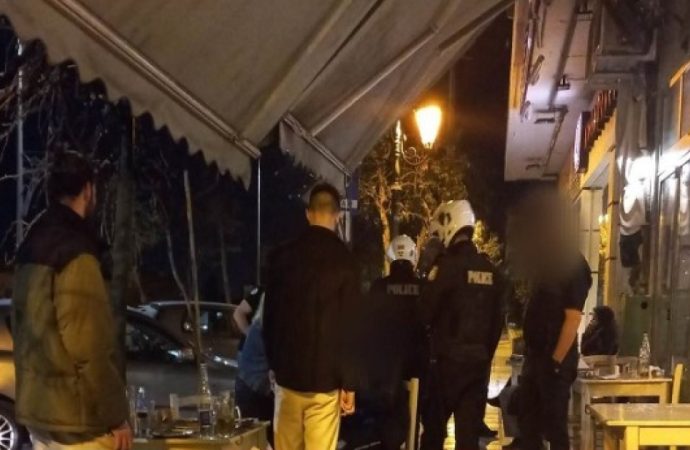 Άγρια καταδρομική επίθεση σε οπαδούς του Ηρακλή σε σουβλατζίδικο: 4 τραυματίες, 2 στο νοσοκομείο (vid)