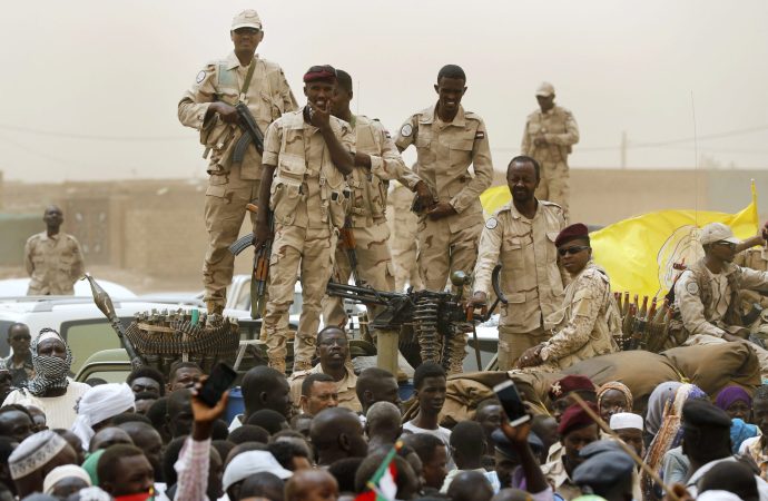 Σουδάν: Τουλάχιστον 10 άμαχοι σκοτώθηκαν σε επίθεση παραστρατιωτικών στο Χαρτούμ