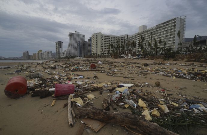 Τυφώνας Ότις στο Μεξικό: Έκπληκτοι οι επιστήμονες από την ταχύτητα αναβάθμισής του σε τυφώνα κατηγορίας 5